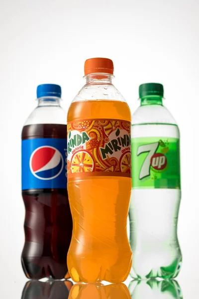 Pepsi,Mirinda,7-up 0.5