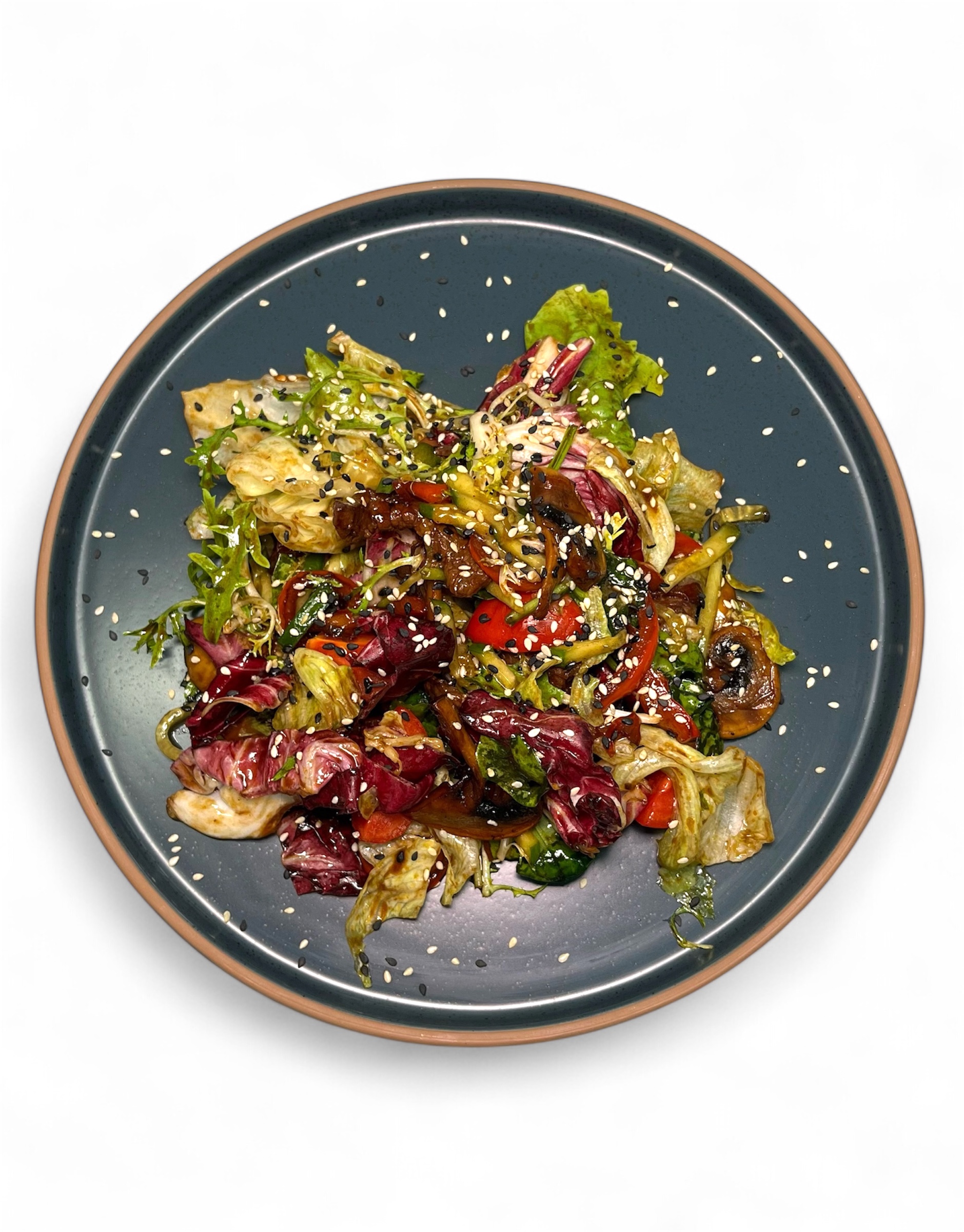 Теплий салат з яловичиною